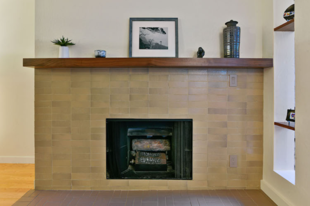 South Vancouver - Complete Home renovation (fireplace)- Refresh Home Renovations