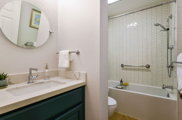 South Vancouver - Complete Home renovation (main bathroom)- Refresh Home Renovations